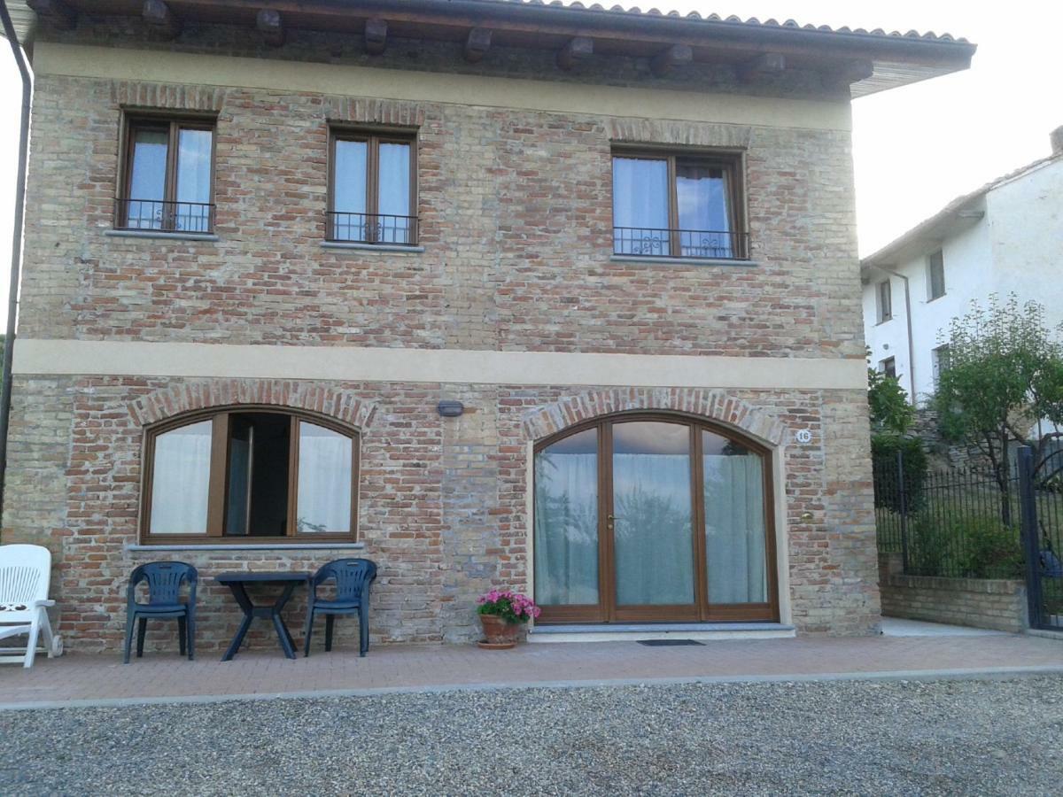 Casa Vacanze Sweet Dreams Agliano Terme Luaran gambar